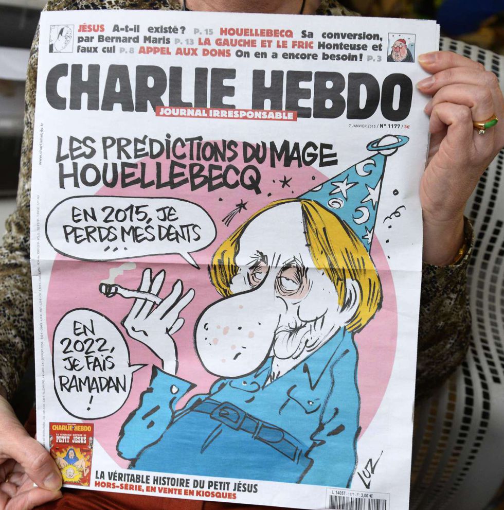 Último ejemplar publicado de 'Charlie Hebdo', fechado el 7 de enero, en el que se caricaturiza al escritor Michel Houellebecq, autor de un polémico libro sobre Francia y el islam. 
