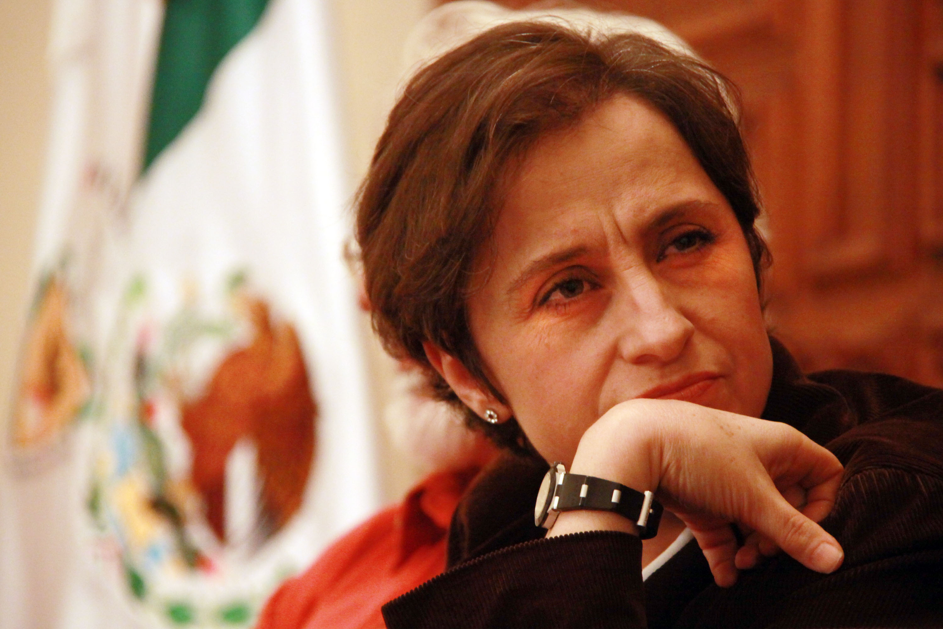 Carmen Aristegui madrina del libro Díaz Ordaz, Disparos en la Os