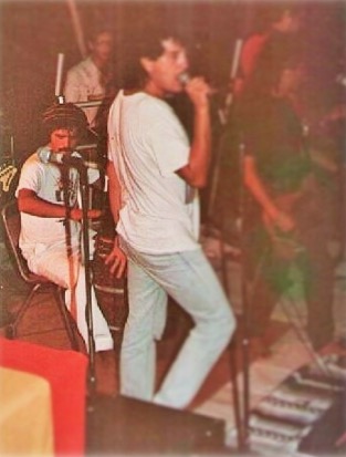 Tulum, festival 1990, LSD la banda y el Bob dándole a la conga.