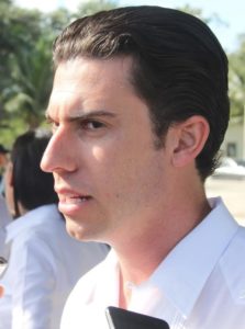 Remberto Estrada, alcalde de Cancún.