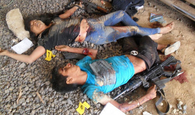 Difunde La Jornada fotos de las víctimas del Ejército en Tlatlaya 
