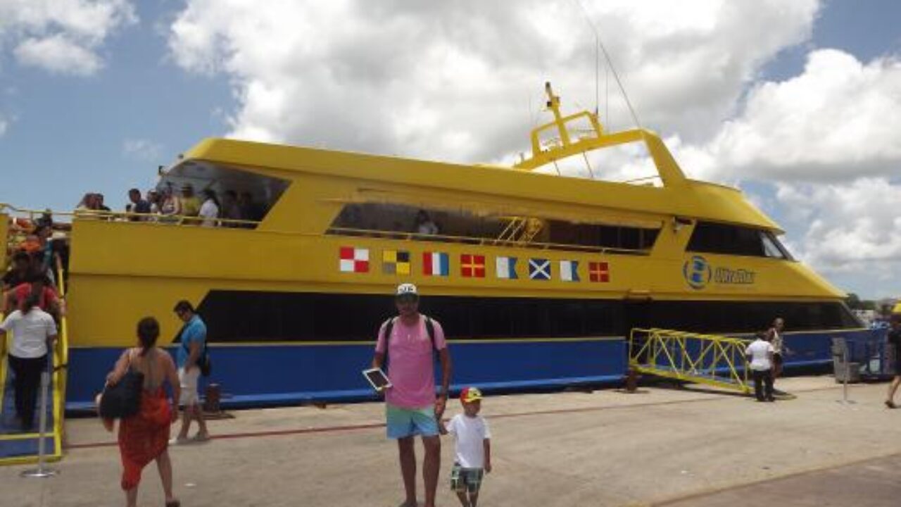 Tras suspensión de operaciones de Barcos Caribe, Ultramar ocupa sus bandas  asignadas en muelles - Noticaribe