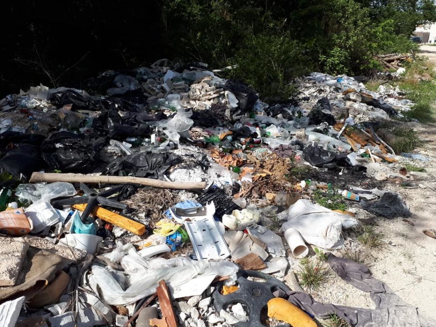 Detectan basurero clandestino en Playa del Carmen, donde podrían estar involucrados hoteles y restaurantes de la Riviera Maya