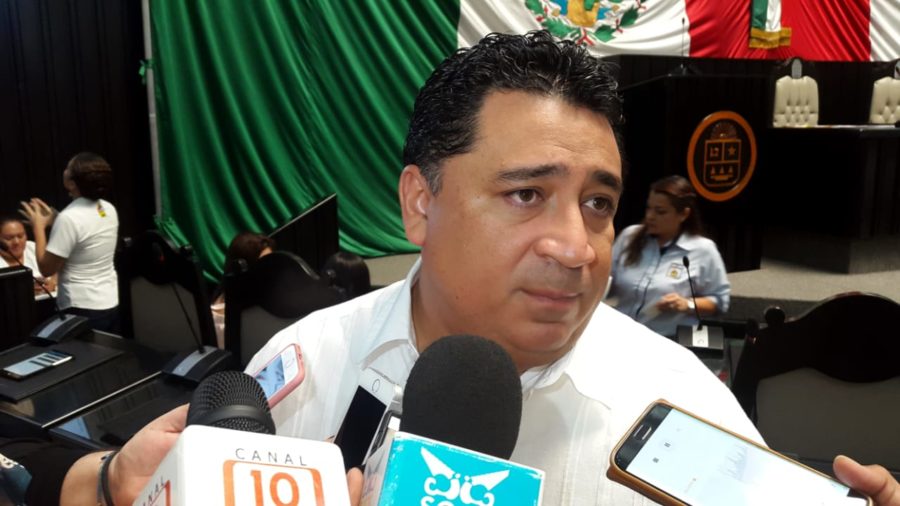 Anuncia el diputado Eduardo Martínez que funcionarios comparecerán ante el Congreso