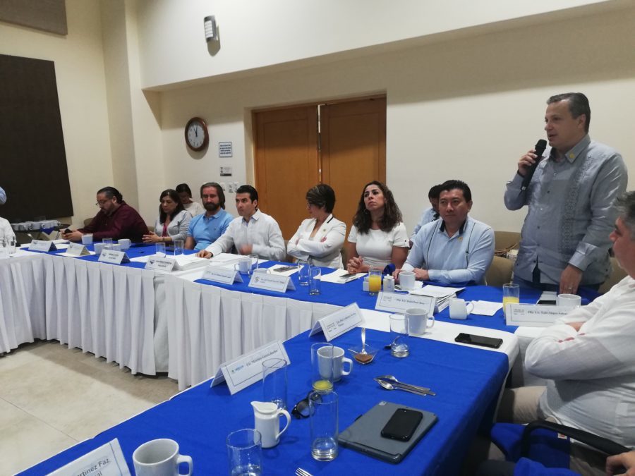 se aprobó la reelección de Iván Ferrat, como presidente de Asociados Náuticos de Quintana Roo