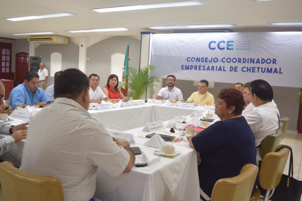 Empresarios de Quintana Roo se reúnen con Arturo Abreu Marín para determinar temas sobre el desarrollo económico de la zona sur