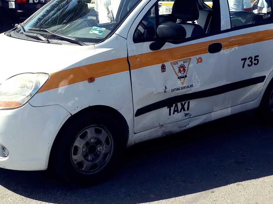 taxista del sucha provoca accidente