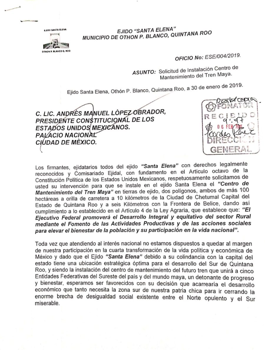 Habitantes del ejido de Santa Elena entregaron una solicitud formal al presidente AndrÉs Manuel López Obrador para que el centro de mantenimiento del Tren Maya sea instalado en dicho lugar