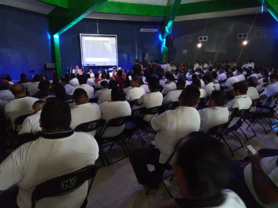 Portarán los 9 mil 800 taxistas de Cancún su tarjetón de identificación
