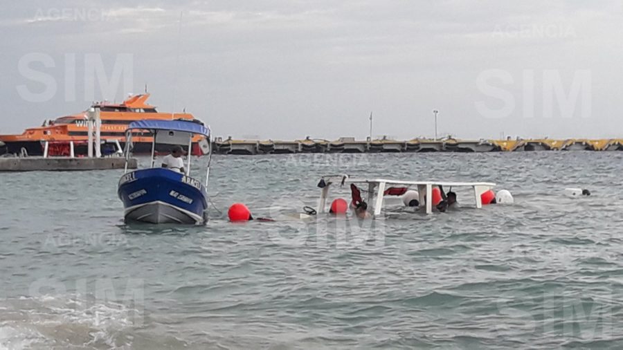 Embarcación turística se hunde por fallas frente a muelle de Cozumel -  Noticaribe