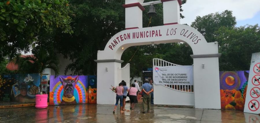 Al menos 22 mil personas visitarán los panteones municipales “Los Olivos” y  “Los Álamos” de Cancún durante la celebración de Día de Muertos – Noticaribe