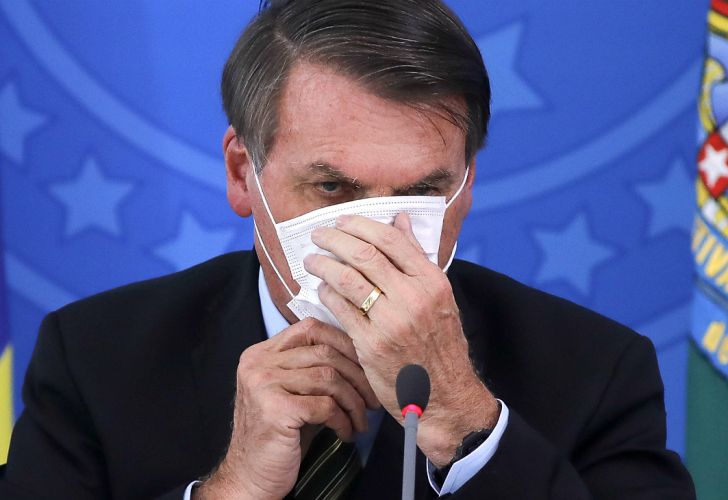 bolsonaro-con-barbijo
