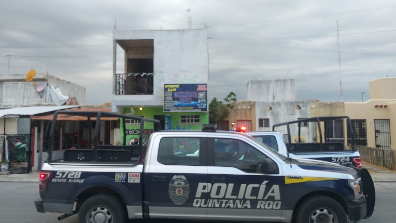 VIOLENCIA EN VILLAS DEL MAR 3: Balean a un hombre en interior de café  internet en Cancún | Noticaribe