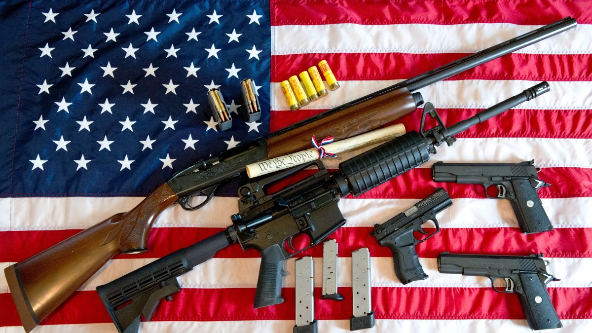 EU | Juez federal desecha demanda del Gobierno de México contra fabricantes  estadunidenses de armas - Noticaribe
