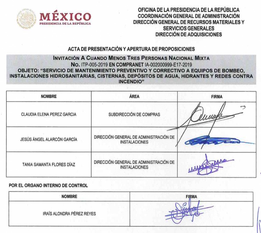 De funcionaria… En 2019, Claudia Elena Pérez García firmaba como representante de la Subdirección de Compras de la Presidencia de la República.