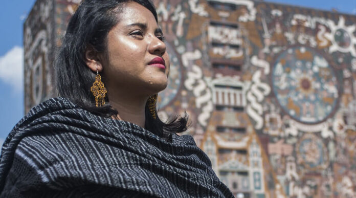 Nadia-López-García-poesía-de-la-vida-y-de-la-lengua-originaria