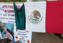 Cumple colectivo Madres Buscadoras 2 días de protesta en el aeropuerto de Cancún