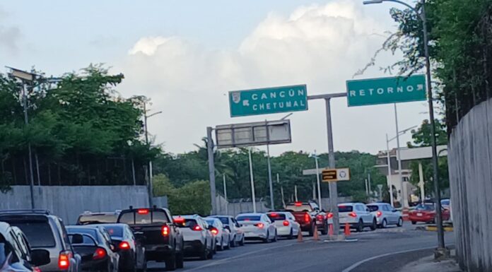 Cierre fronterizo provoca congestionamiento vial en la Zona Libre de Belice