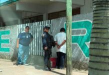 Capturan a sujeto por masturbarse frente a una preparatoria en Chetumal
