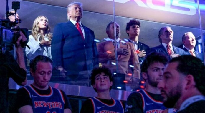 Renuncia Héctor Contreras a su cargo de director del SATQROO luego de ser exhibido en un partido de la NBA en Nueva York