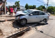 Accidente deja daños materiales y un menor herido en Chetumal