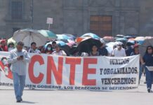 CNTE concluye huelga nacional y retira plantón del Zócalo; advierte que continuará su lucha
