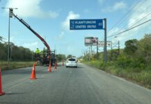 Arreglo de luminarias en carretera 307 de Cancún a Puerto Morelos causa tránsito lento