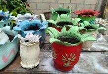 Aprendió en Facebook y hoy vende artesanías hechas con llantas recicladas