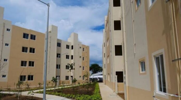 Denuncian vicios ocultos en Viviendas del Bienestar edificadas en Playa del Carmen; habitantes, a oscuras ya que desarrolladora CADU se conectó a instalaciones de CFE de forma arbitraria
