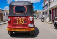 Primeros mototaxistas ya reciben sus placas en José María Morelos