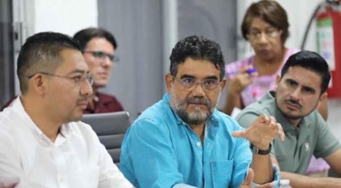 POR DISCREPANCIAS RESPECTO A DESTINO FINAL DE RECURSOS DEL FIDEICOMISO DE CRUCERISTAS: Renuncia Gerardo Pérez Zafra a su afiliación a Coparmex y a la presidencia del organismo en Mahahual ante diferencias con Josúe Palomo de Coparmex Chetumal